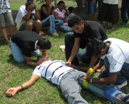 Capacitación en primeros auxilios Proyecto Guías Generales en Turismo Local, La Cruz Guanacaste