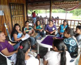 Encuentro comunidades participantes del proyecto Implementación del Enfoque de Mejoramiento de Vida, 2013