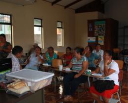 Participantes proyecto Fortalecimiento Administrativo y de Gestión Microempresarial en La Cruz, Guanacaste 