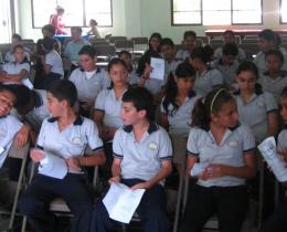 Estudiantes comunidad de Guápiles, Proyecto Tertulias, Limón Costa Rica.